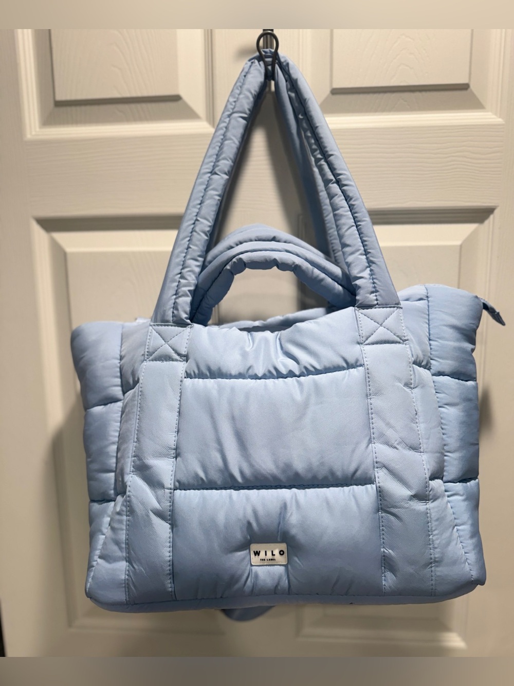 WILO The Label Light Blue Quilted Puffer Tote Bag Large Travel Gym Shoulder Bag - Picture 3 of 14